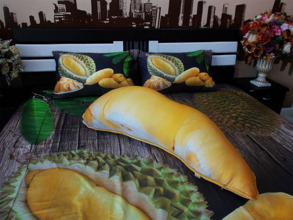 Crazily Creative Food-Themed Bedsheet And Pillows That Will Make You Drool At Night - World Of Buzz 3