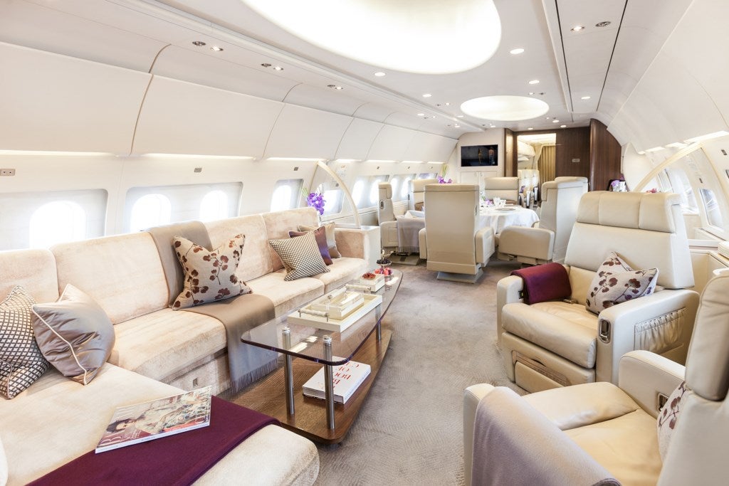 Estimated RM86.4m Spent to Charter Private Jet, Better Spent on Scholarships? - World Of Buzz 2