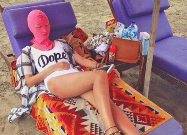 Bikini's Are Ditched In Favour of Face-kini's This Summer in China - World Of Buzz