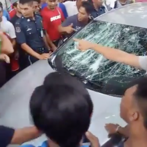 Senior Citizen Attacked By Mob Over A 'Minor Accident' At A Ramadan Bazaar - World Of Buzz 3