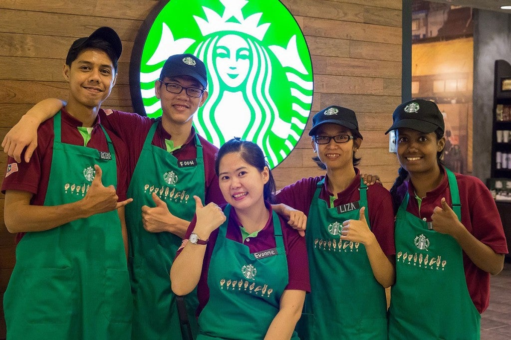 Starbucks opens world's first ever outlet hiring deaf baristas in Bangsar - World Of Buzz