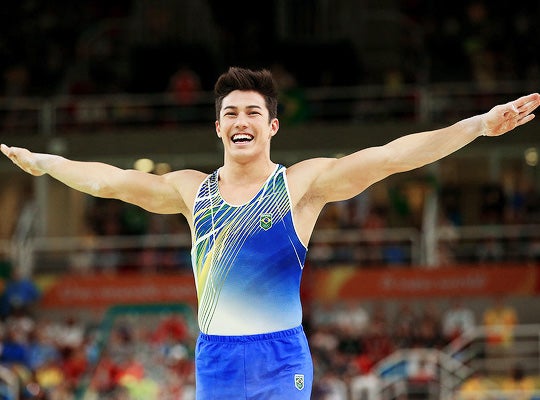 Brazilian Gymnast Arthur Nory Dazzles At Rio Olympics 2016 - World Of Buzz 12
