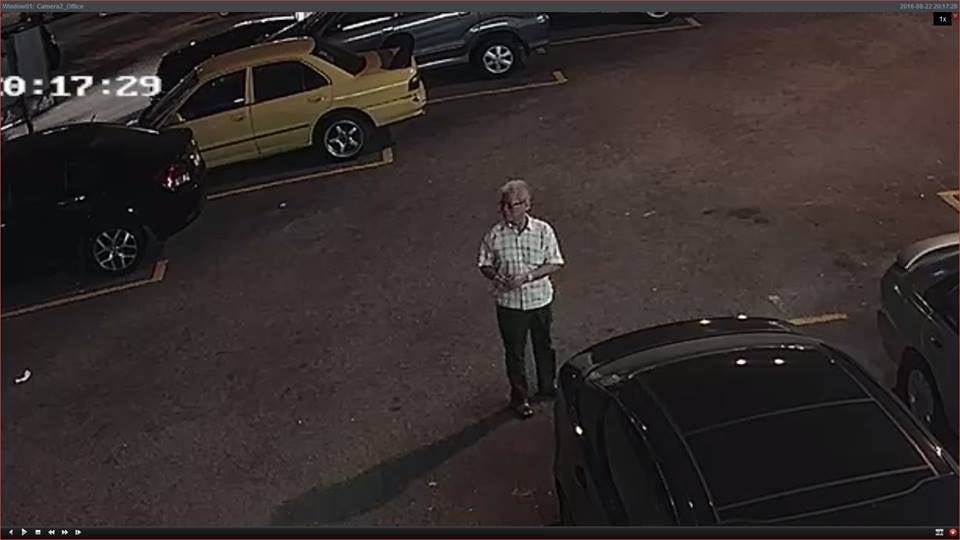 Cctv Footage Catches Elderly Uncle Robbing Car In Kuchai Lama, Makes Off With Laptop Bag Amidst Pedestrians - World Of Buzz 1