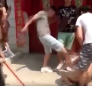 Enraged Mob Of Animal Rights Activist Beat Up Man For Allegedly Broadcasting Him Raping His Own Dogs - World Of Buzz 2