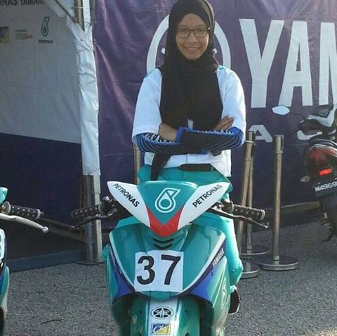 Haters Lashed Out At Female Racer's 'Inappropriate' Gear, Malaysians Unite In Support Of Her - World Of Buzz 2