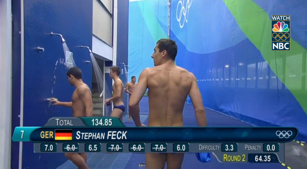 Olympic Divers Got Accidentally Censored, Makes You Wonder If They're Wearing Any Pants - World Of Buzz 18