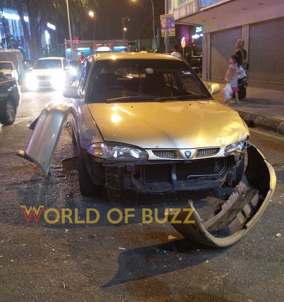 Serious Car Accident In Bangsar Causes 6 Vehicles To Be Severely Damaged - World Of Buzz 3
