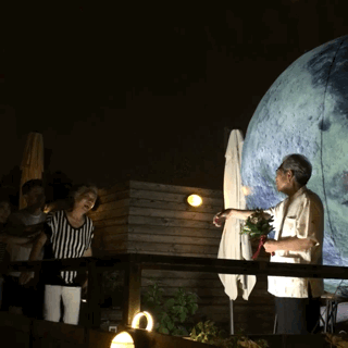 Chinese Grandfather Brought The Moon For His Wife As He Promised - World Of Buzz 8