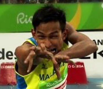Forget Dabbing, Ridzuan Puzi's 'Tiger Claw' is the New Move Every Malaysian Should Do - World Of Buzz 1