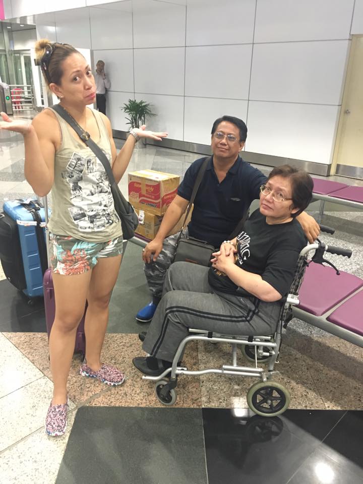 Klia Immigration Officer Extremely Rude To Family, Shouts &Quot;What You Doing?! You Lost??&Quot; - World Of Buzz 1