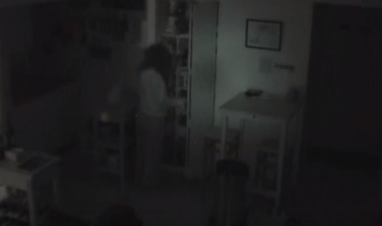 Man Caught An "Unwanted Guest" Living In His Home In This Creepy Video - World Of Buzz 8