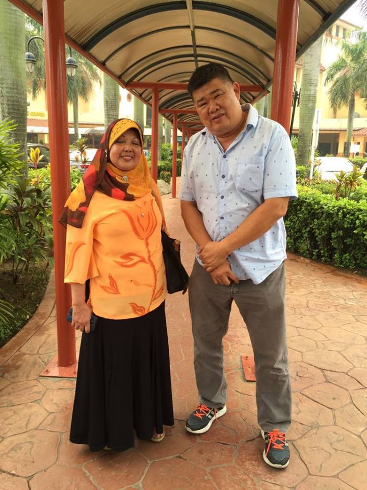 This Malaysian Isn't Rich But His Big Heart Is Something Every Malaysian Should Have - World Of Buzz