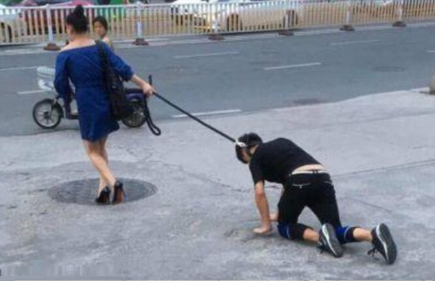 Woman Takes Man For A Walk, Doggy-Style! (Literally) - World Of Buzz 4