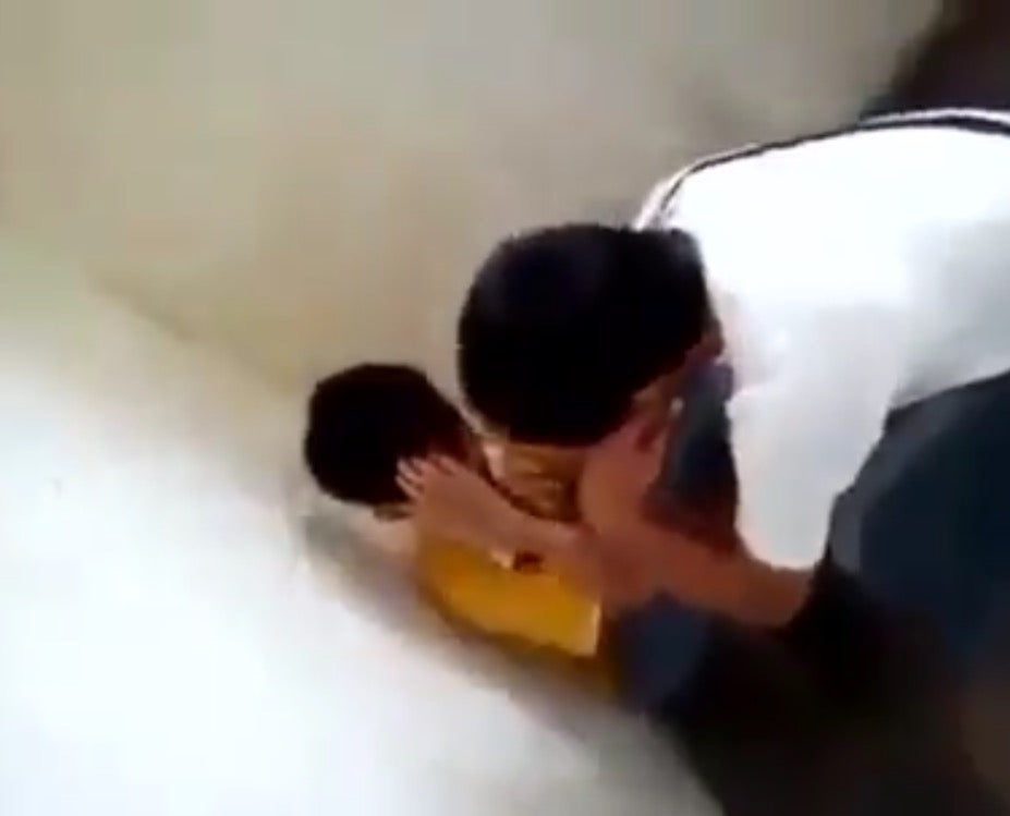Bullying Video Leaked Shows Malaysian Schoolboy Roughed Up By 3 Others - World Of Buzz 2