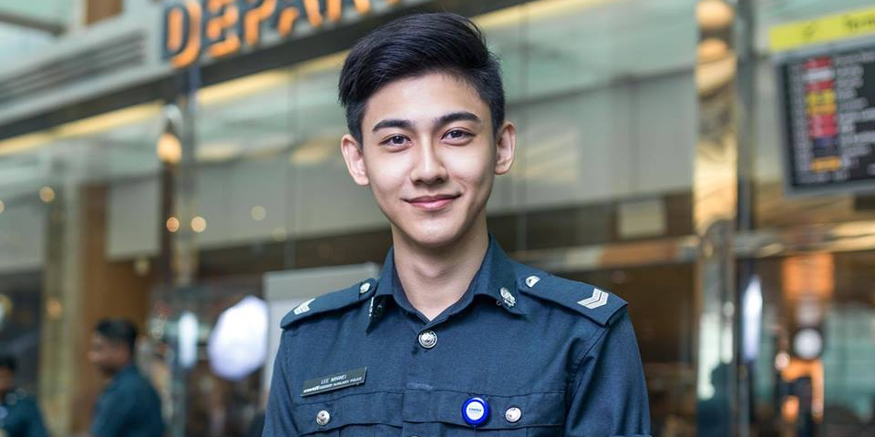 Handsome Singaporean Airport Officer Who Went Viral Is Finally Identified! - World Of Buzz 3