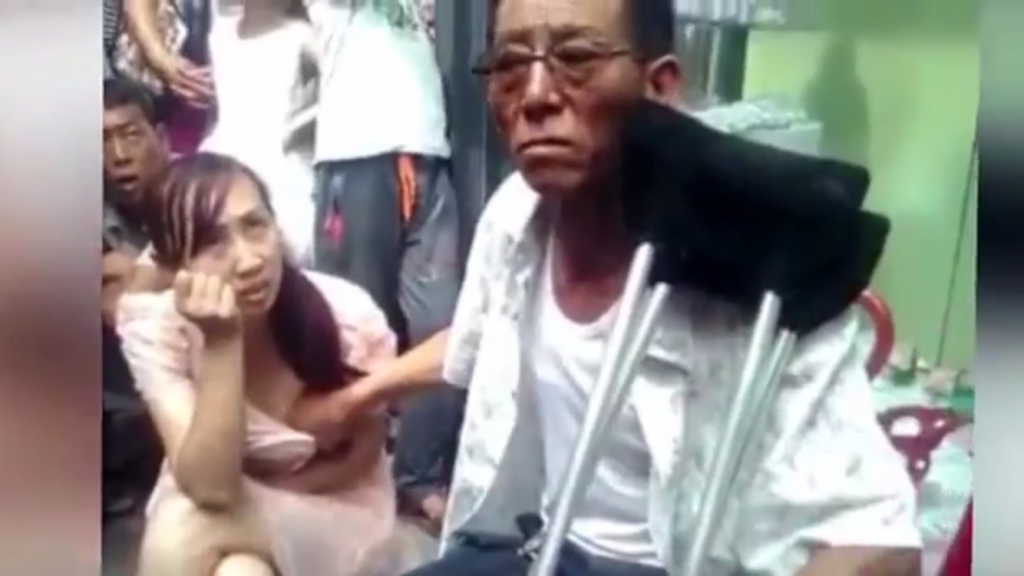 Man Holds On To Woman's Boobs To Read Her Fortune - World Of Buzz