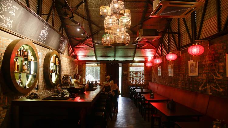 [Redux] 5 Amazing Bars In Petaling Street You Absolutely Have To Check Out - World Of Buzz 17