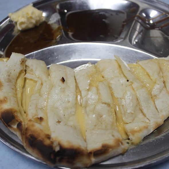 The 5 BEST Cheese Naan Places In The Klang Valley! - World Of Buzz 1