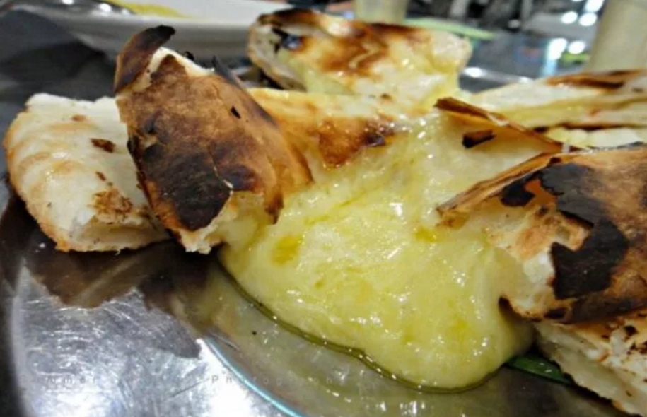 The 5 BEST Cheese Naan Places In The Klang Valley! - World Of Buzz