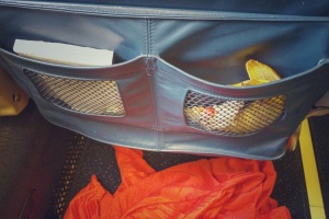 8 Dirtiest Places On An Airplane You Should Know - World Of Buzz 5