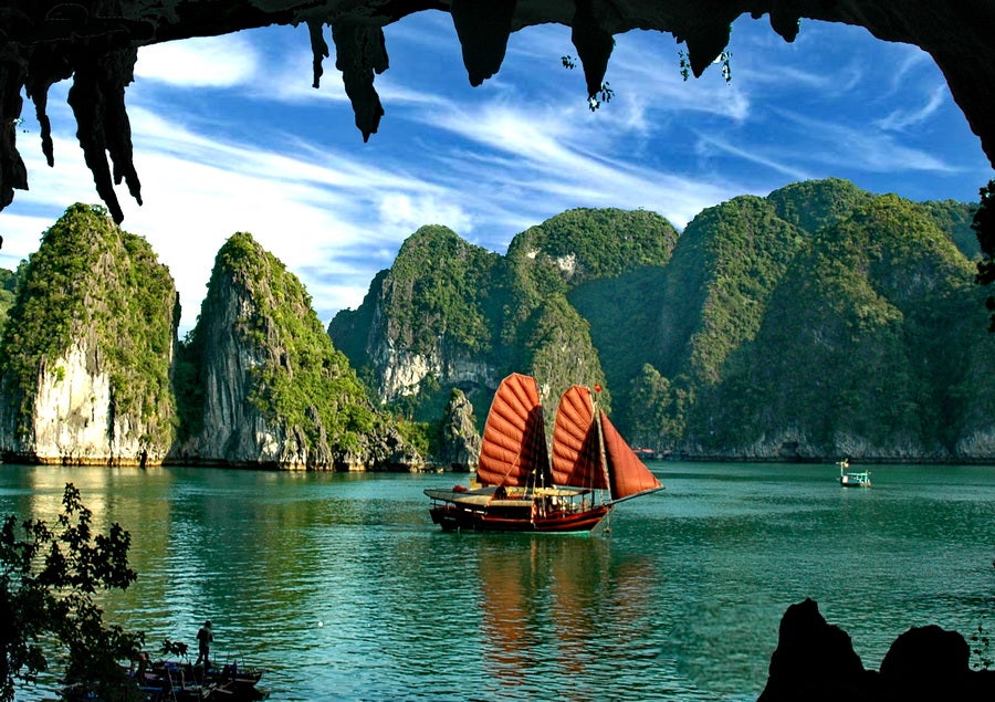 9 Places You Must Visit In Vietnam For An Unforgettable Experience - World Of Buzz 18