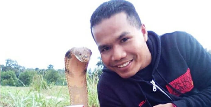Malaysian Man Falsely Accused Of Marrying Pet Snake By International News Portals - World Of Buzz 12