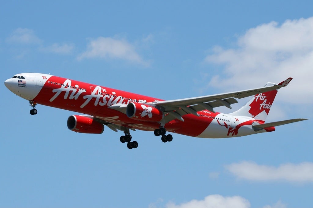Air Asia Plans To Start Flying To Us In 2017?! - World Of Buzz 1