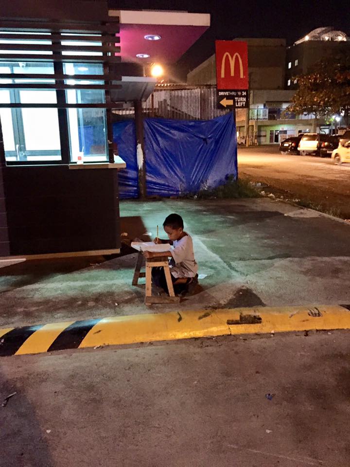 Boy Who Had Nothing Studies Under McDonald's Light Gets the Spotlight - World Of Buzz 5