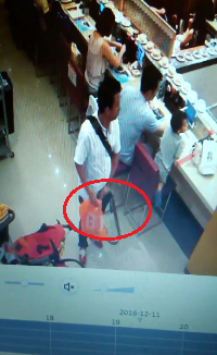 Cctv Footage In Malaysian Store Shows How Shockingly Easy It Is To Steal From Someone - World Of Buzz 3