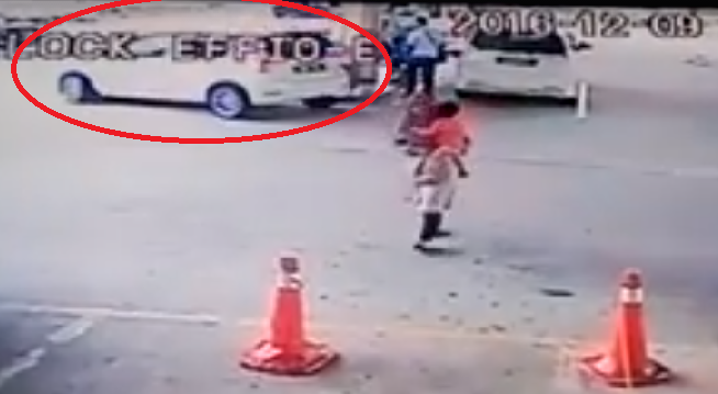 Malaysian Guy Takes Off After Leaving The Victim At Clinic - World Of Buzz 1