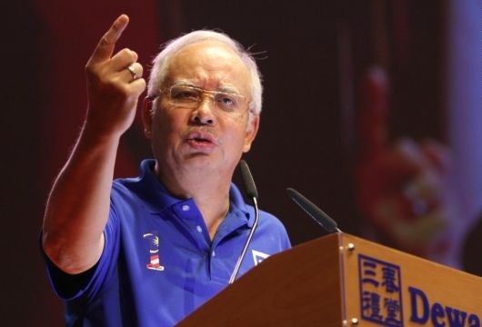 Najib: If I Was Involved, My Wife (Rosmah) Would Have Done Something. - World Of Buzz 7
