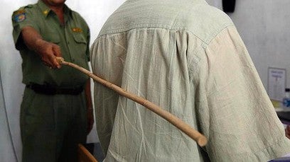 Corrupted Civil Servants Should Be Punished By Being Caned, Officials Said - World Of Buzz 1