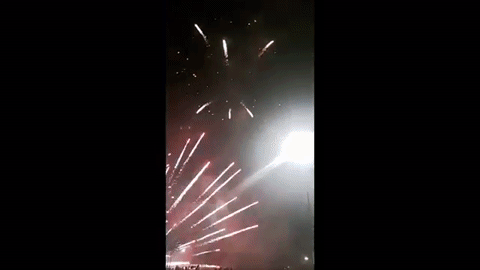 Failed Fireworks Display In Pandamaran Complex Causes Injuries - World Of Buzz 1