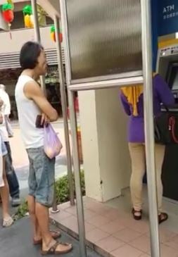 Impatient Singaporean Man Tells Lady To F*ck Off For Being 'Slow' At Using ATM - World Of Buzz 1