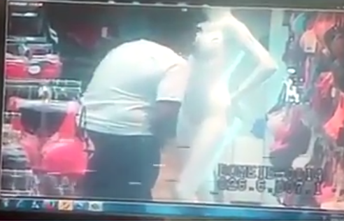 Malaysian Man Spotted Masturbating to A Naked Mannequin, Proceeds to Lick His Hand After Finishing - World Of Buzz 3