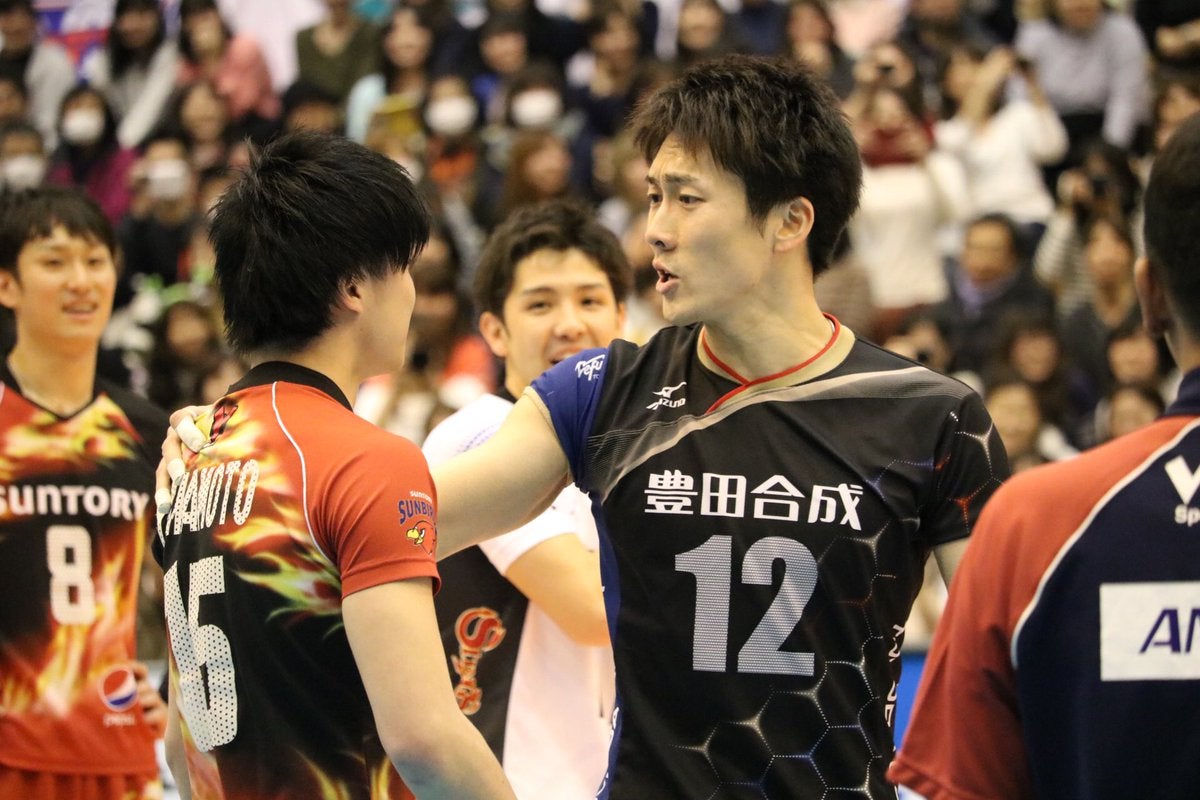 Two Japanese Volleyball Players Started Fighting on the Court When All ...