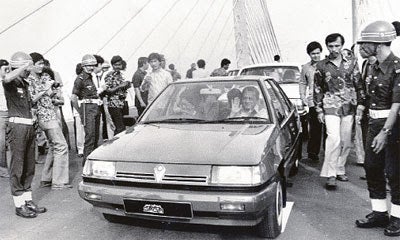Proton Saga 1985 Malaysia National Car Glory 13