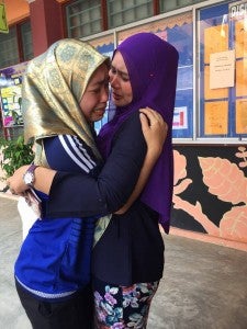 Fundraiser Started For Homeless SPM Candidate Who Scored Good Grades - World Of Buzz 2