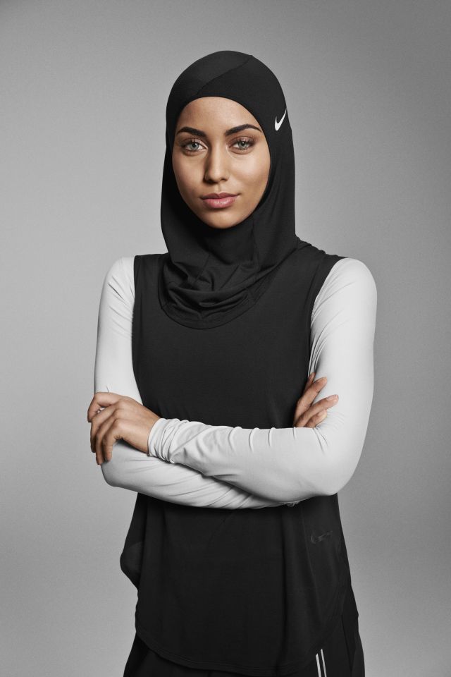 Nike Releases First Performance Hijab To The Excitement Of Female Muslim Athletes - World Of Buzz 1