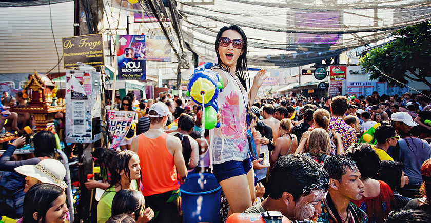 "No Powder, No Water Guns, No Sexy Dress, and No Alcohol" for Songkran Festival This Year - World Of Buzz 4