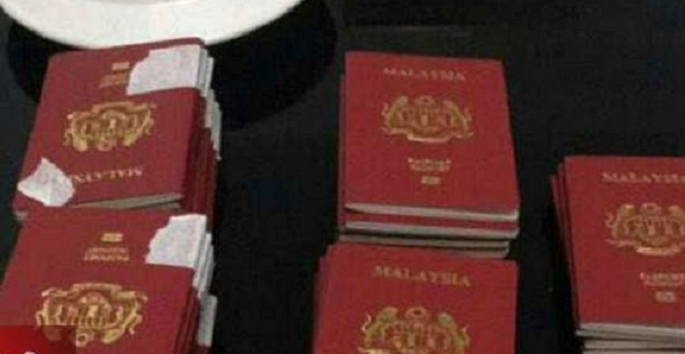 Syndicate Sell Off Passports From Victims After Promising Working Holiday With Rm15K Salary - World Of Buzz 1