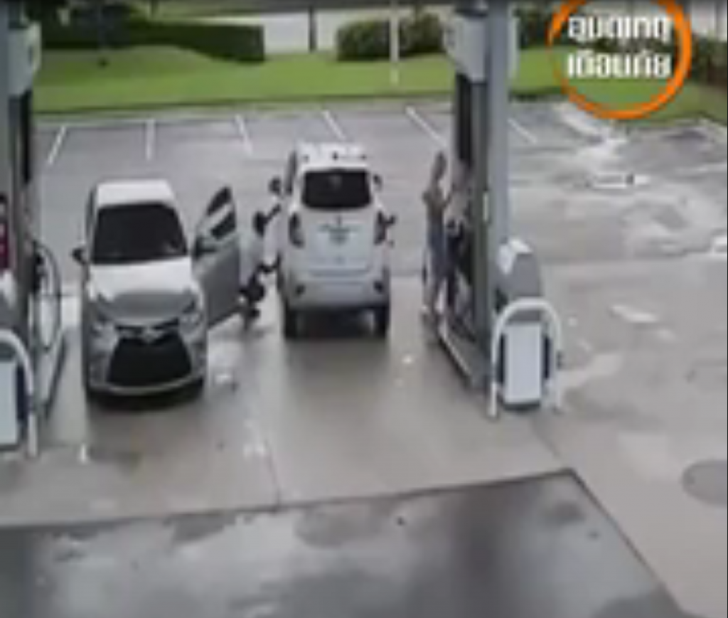 Thief Steals Valuables At Petrol Station Sneakily - World Of Buzz 1