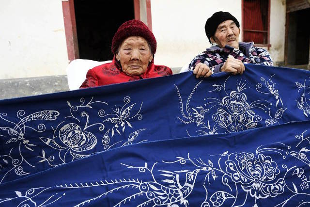 This Adorable Chinese Couple Have Been Together For 81 Years - World Of Buzz 3