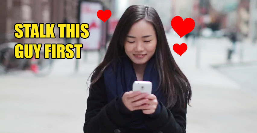 8 Hilarious Things Every Malaysian Does With Their Smartphone - World Of Buzz