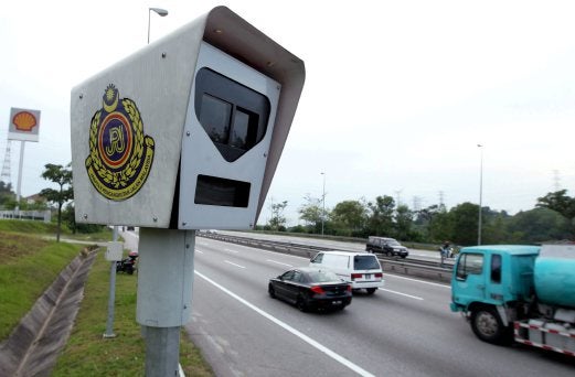 Beware Drivers! Awas Traffic Systems Officially Begin! - World Of Buzz 1