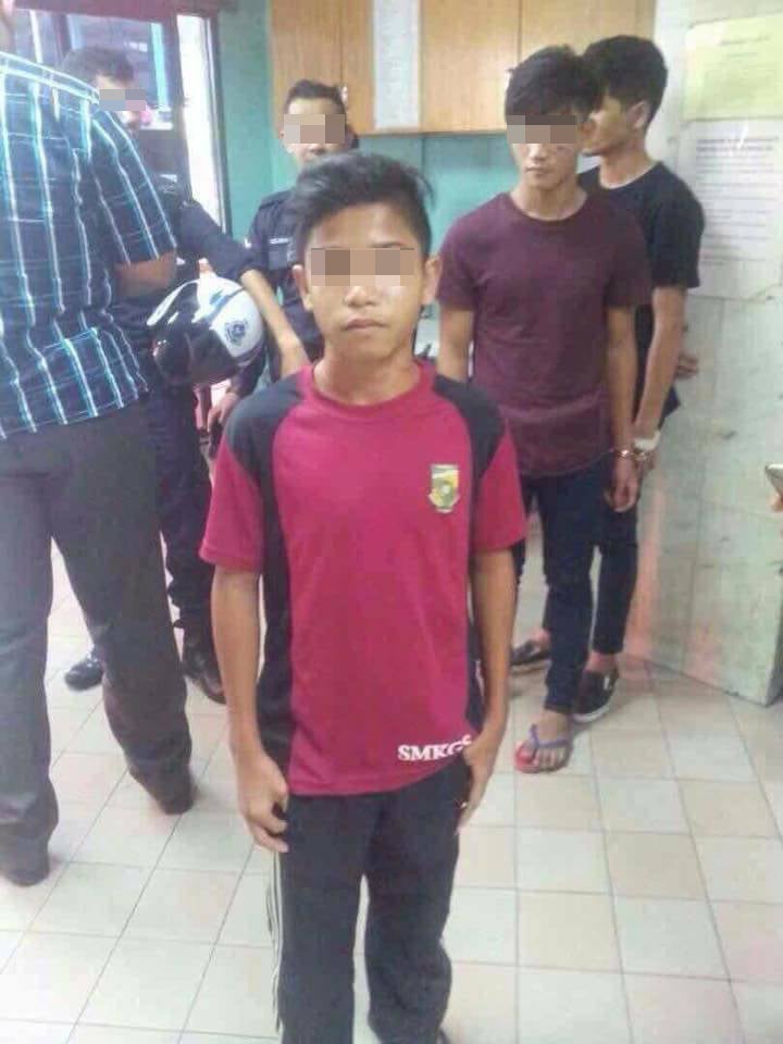 Malaysian Boy Scolded for Skipping School, Calls Gang to Beat Up Shopkeeper - World Of Buzz 1