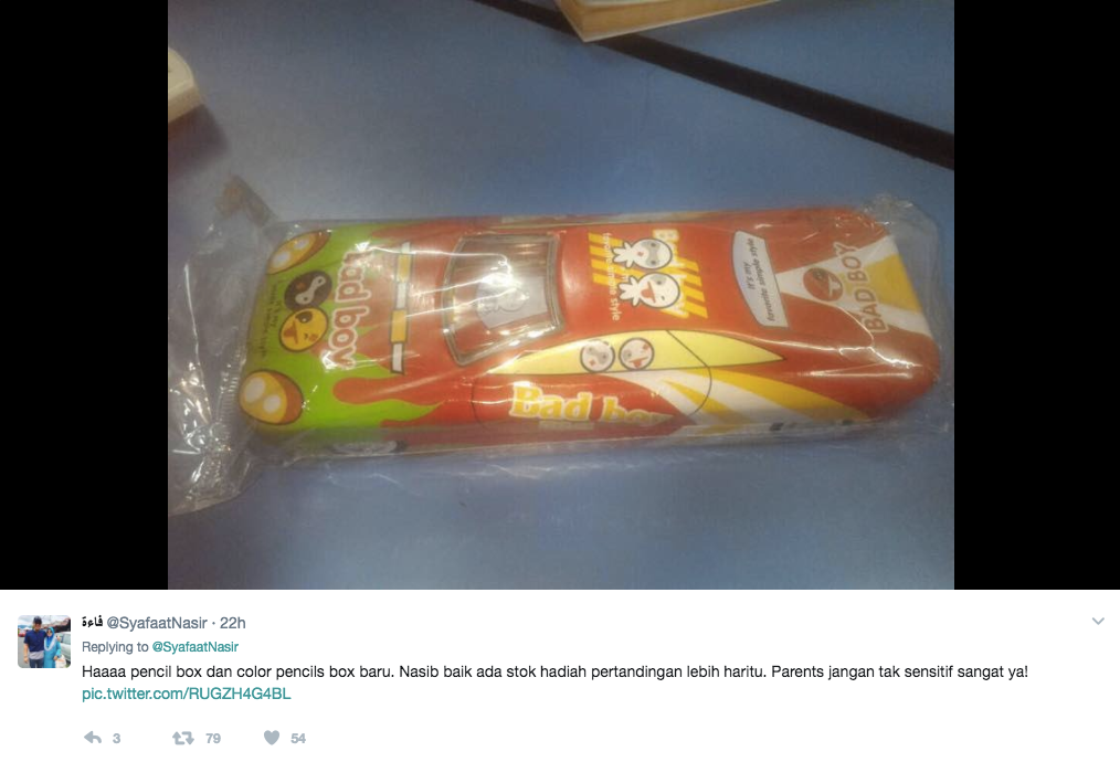 Malaysian Teacher Shocked to See What Her Student Uses as a Pencil Case - World Of Buzz 2