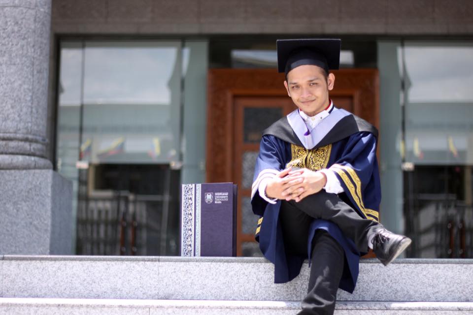 Malaysian Who Scored 1A In Spm Is Now Doing His Phd - World Of Buzz