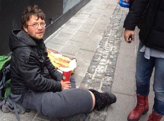 Notorious German Beggar Benjamin Holst Came Back to Kuala Lumpur for His Begging Scam - World Of Buzz 1