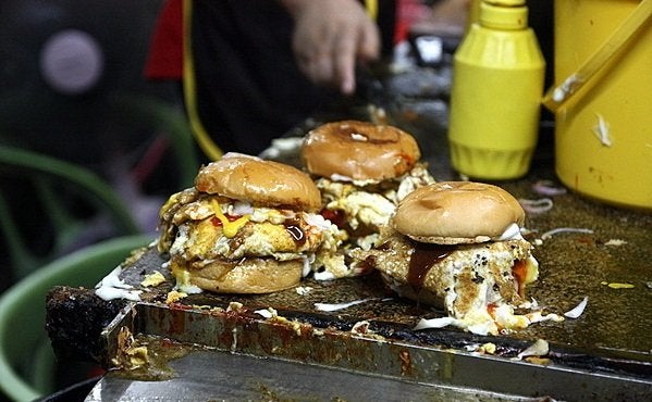 This New Website Will Connect Hungry Malaysians To Delicious Burger Stalls - World Of Buzz 3
